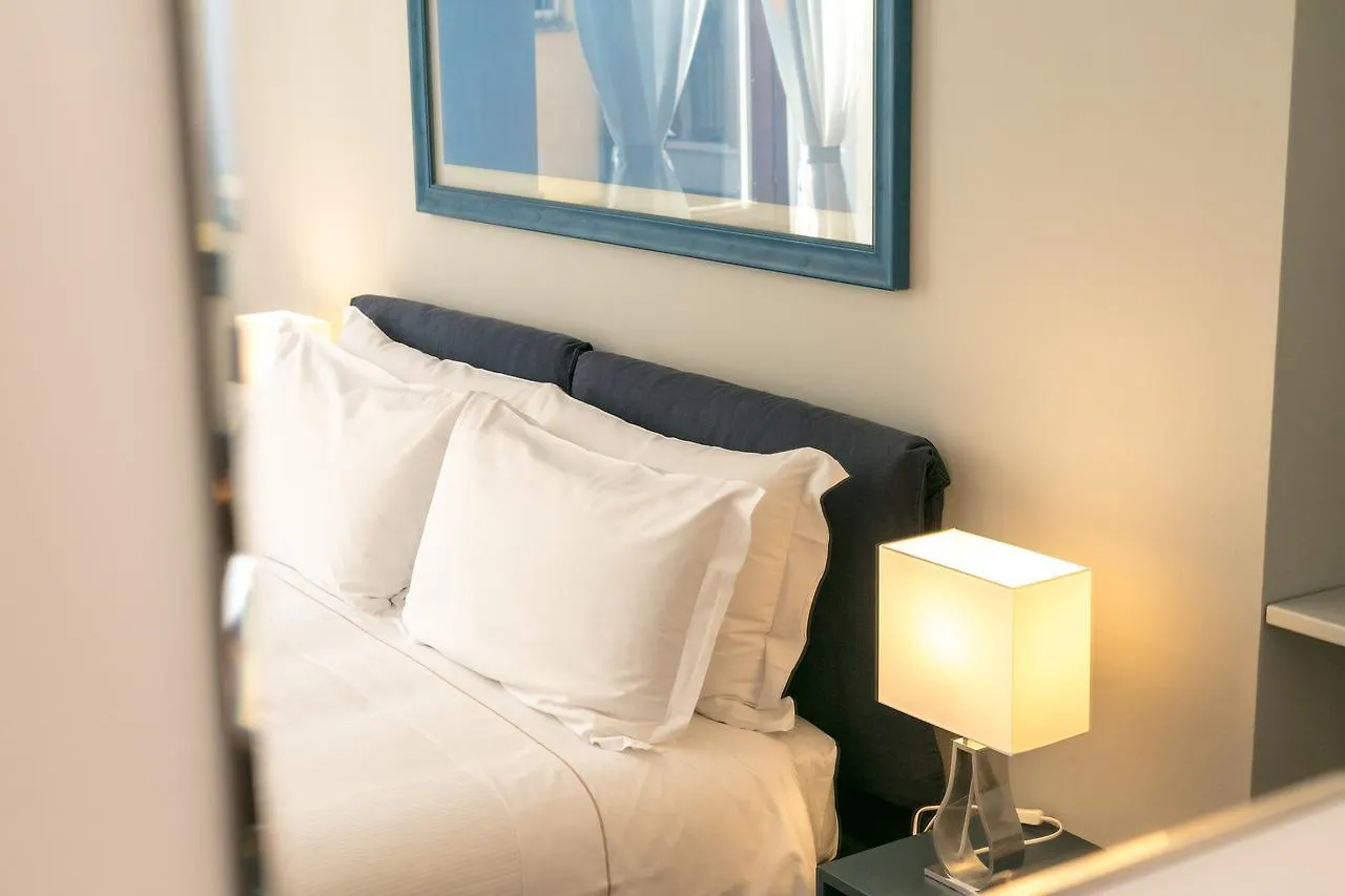 Heart Milan Apartments Corso Como Italy